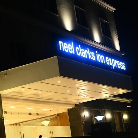 Neel Clarks Inn Express Agra  Extérieur photo
